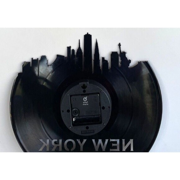 New York City Skyline Silhouette Vinyl Record Wall Clock Laser Cut ~ GREAT GIFT - Picture 5 of 7